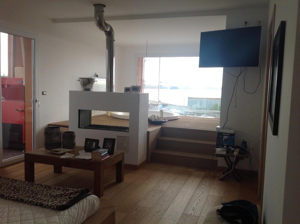 Vista Mar Apartment Brindisi Exterior photo